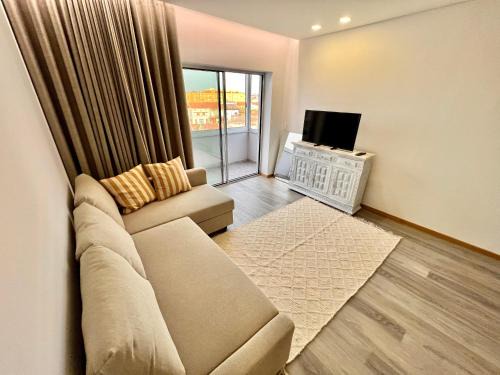 A Ver-o-Mar Apartment | Sunrise