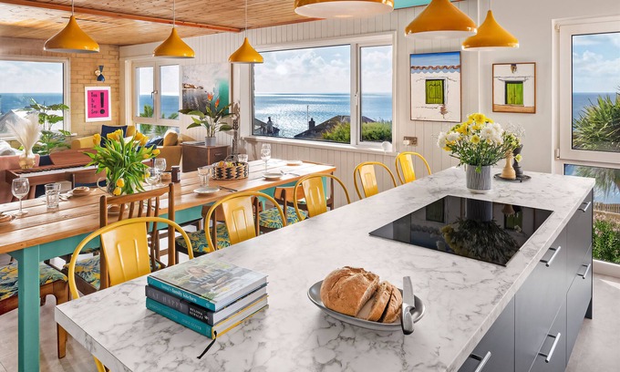 Porthleven House | Sunset Beach House, Porthleven, with panoramic sea views. Comfortably sleeps 10