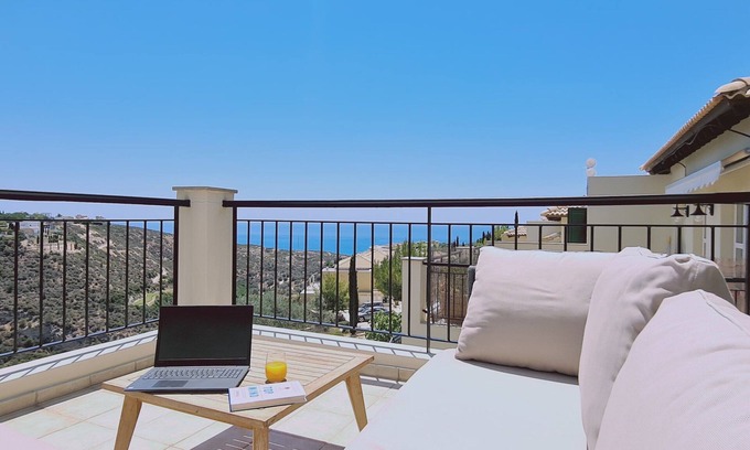 Aphrodite Hills Apartment | Sunset Hill Apartment by STAY BnB