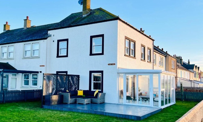 Allonby House | Sunset House On The Beach