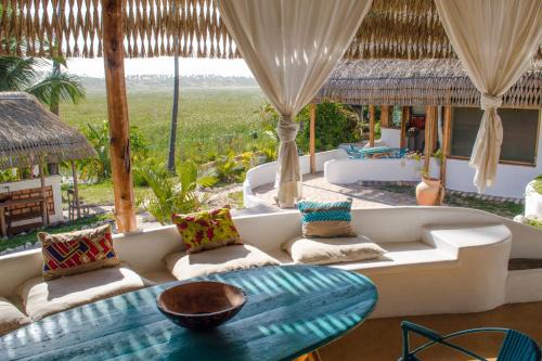 Tofo House | Sunset View Tofo