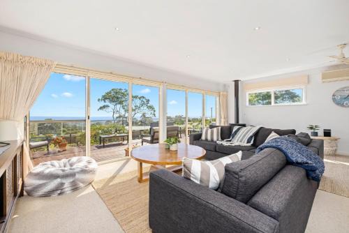 McCrae House | Sunset Views - Cozy McCrae Getaway