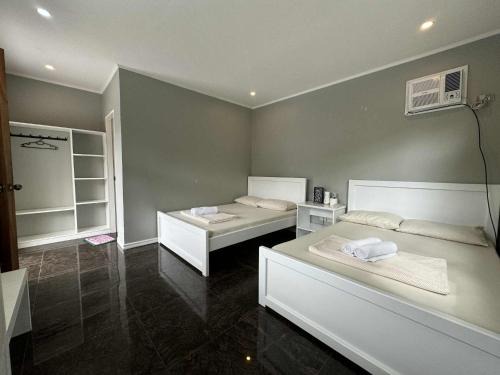 Palauig Resort | Sunset Villas Pool Villa 3