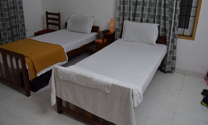 Sholinganallur House | Sunshine Hospitalities