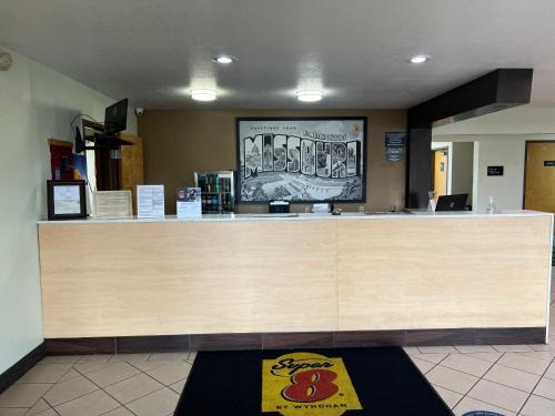 Farmington Hotel | Super 8 by Wyndham Farmington