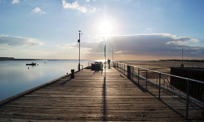 Aberdovey Bed & Breakfast | Super Aberdovey Bed and Breakfast on a farm , Double Room, sleeps 2