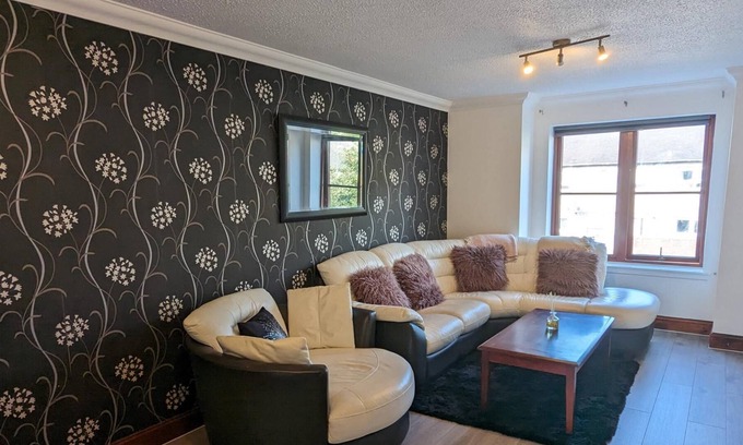 Tillicoultry Apartment | Superb 2 Bedroom Flat Tillicoultry