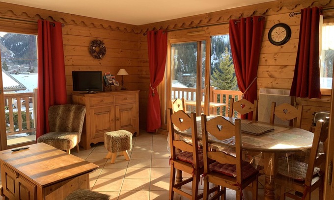 Champagny-en-Vanoise Apartment | Superb Champagny apartment in Vanoise/La Plagne Paradiski 4-6 people