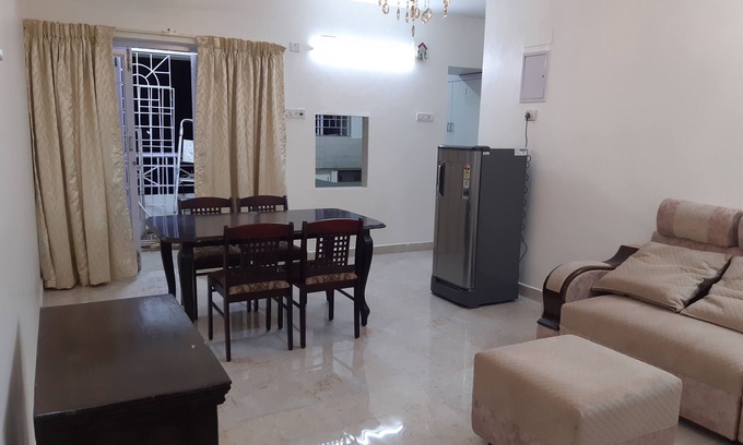 Sadras Apartment | Superb flat in heart of Chennai shopping district