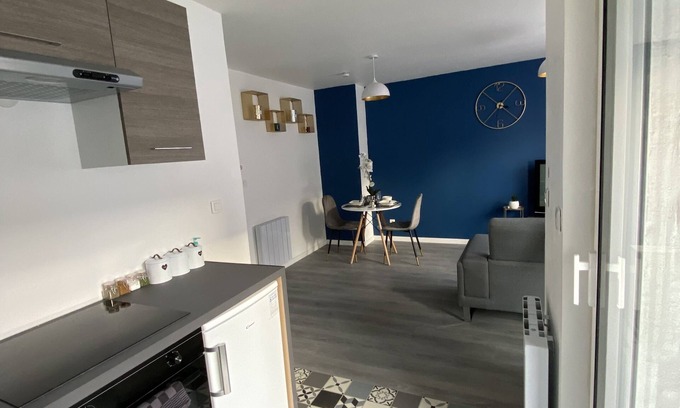 Saint-Pol-sur-Mer Apartment | Superb Scandinavian-style T2 Hyper Centre