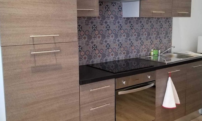 Lourdes House | SUPERB T3 WITH TERRACE IN TOWN CENTER.
