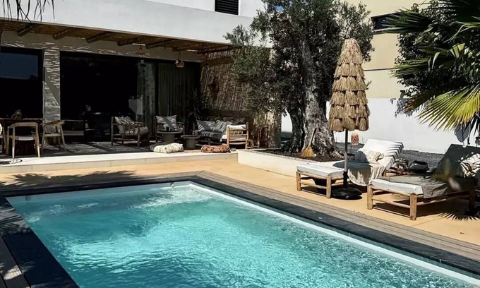 Saint-Laurent-d'Aigouze Villa | Superb villa in Saint laurent d'Aigouze