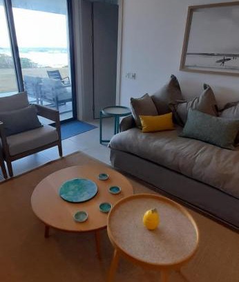 Poste Lafayette Apartment | Superbe appartement pied dans l’eau