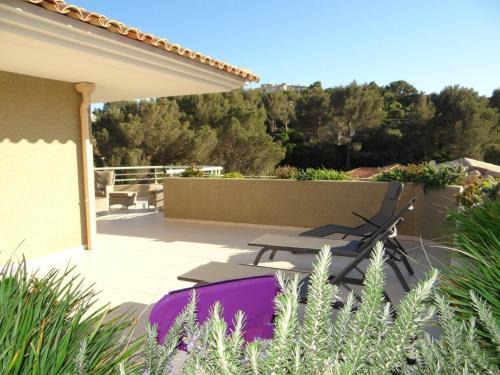 Cavaliere Apartment | Superbe Penthouse T3 Climatisé avec Garage à Cavalaire-sur-Mer - FR-1-100-226