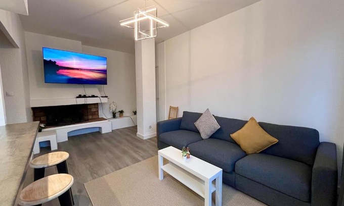 Francheville Le Bas Apartment | Superbe T2 à 15 min de Lyon