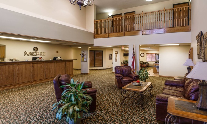 Creston Hotel | Supertel Inn & Conference Center