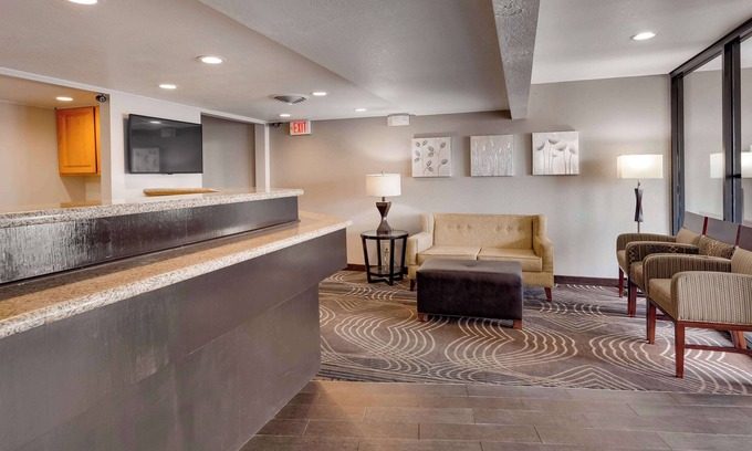 Miles City Hotel | SureStay by Best Western Miles City