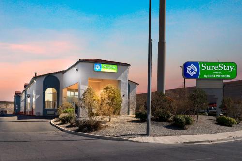 Northeast Heights Hotel | SureStay Hotel by Best Western Albuquerque Midtown
