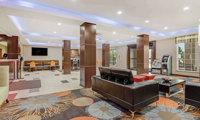Owasso Hotel | SureStay Plus Hotel by Best Western Owasso Tulsa North