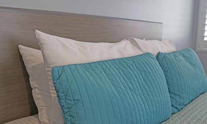 Huntington Beach Hotel | Surf City Inn - Near Seal Beach Pier