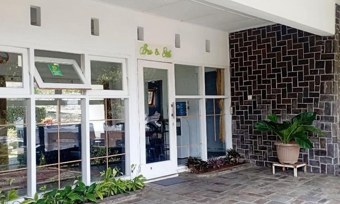 Ciloto Hotel | Surga Dirga Resort