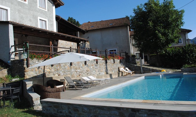 Voltaggio House | SURROUNDED BY NATURE, FARM IN FARM WITH POOL