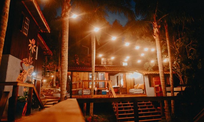 Praia do Rosa House | Surya Inn - @suryapraiadorosa