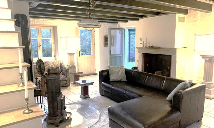 Taintrux Cottage | SUZAN du Bois d'Argent~ stylish cottage in peace and nature