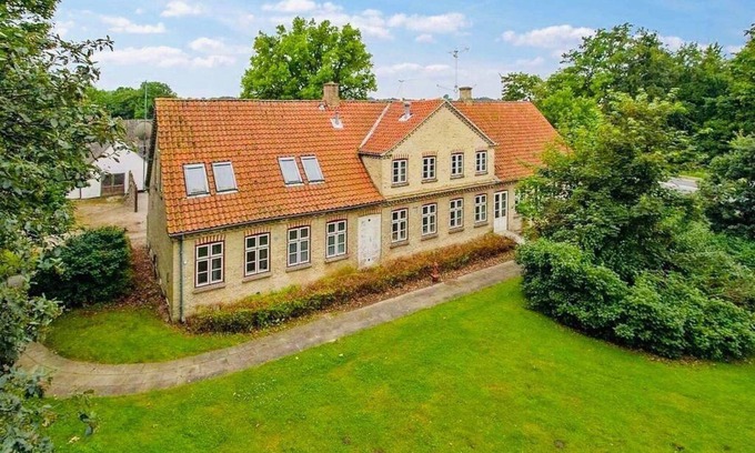 Roskilde House | Svaleholm Gard Roskilde