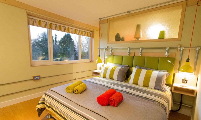 West Wittering Apartment | Swallow at Claron Lodge - Beautiful En Suite Studio Apartment