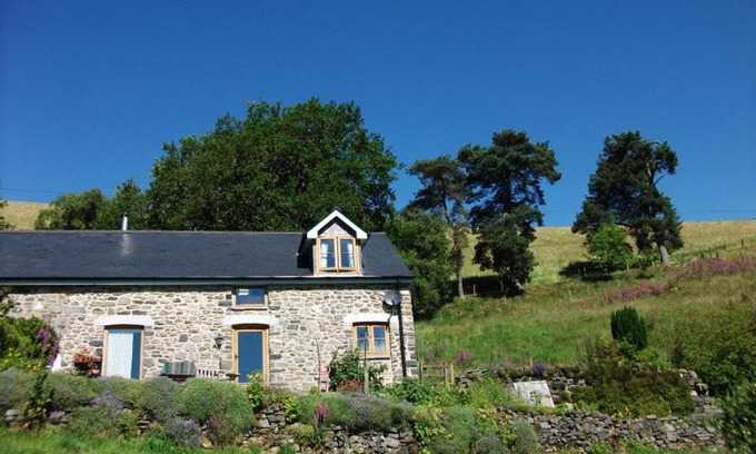 Llanwrtyd Wells House | Swallow Barn