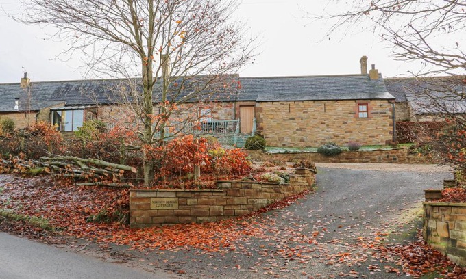 Wing House | Swallow Cottage