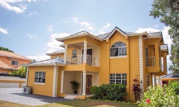 Crane corner Villa | Sweet Escape ~the villa "Your Island Utopia" The Sweetest Escape