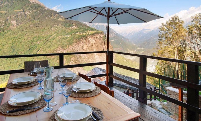 San Giacomo Filippo Apartment | Sweet Somma Mountain Lodge 2