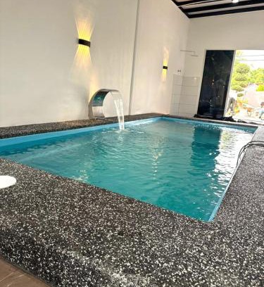 Seremban Villa | SwimmingPool-Villa-Seremban-Spacious-up to 22paxs 舒适宽敞泳池别墅