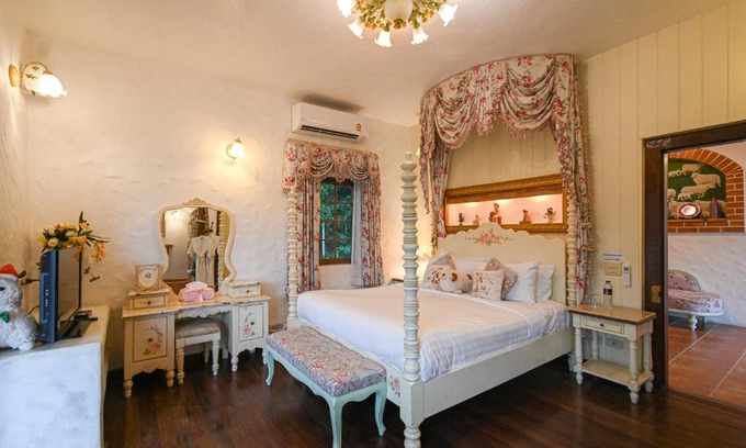 Suan Phueng Resort | Swiss Valley Hip Resort