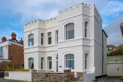 Deganwy House | Swn y Mor Deganwy