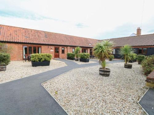 Wood Norton House | Sycamore