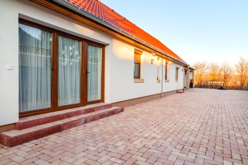 Fadd Apartment | Szőlővirág Vendégház