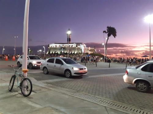 Salvador House | TÔ em casa Barra Porto