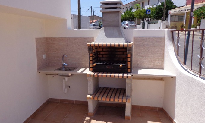 Mexilhoeira da Carregacao Apartment | T0 with air conditioning