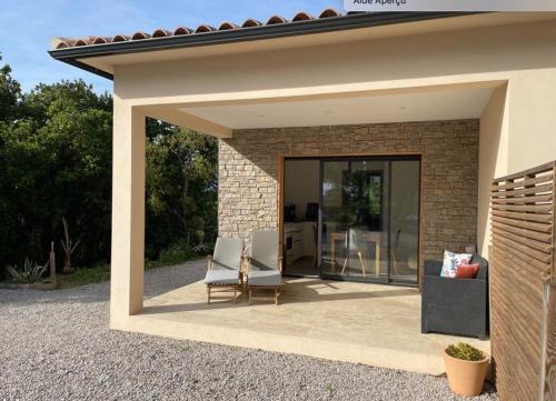 Cuttoli-Corticchiato Apartment | T1 traversant, plain pied entre mer et montagne