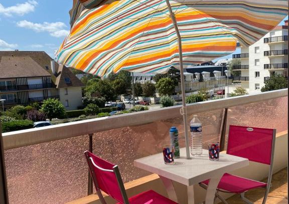 Cabourg Apartment | T2 à 50 mètres de la mer