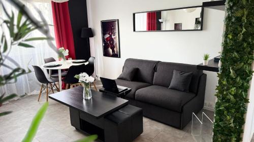 Haut du Mont-Mesly Apartment | T2 Cosy La-Haut à Créteil Netflix & WiFi Fibre