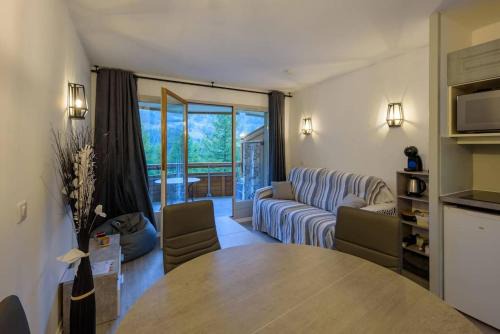 Isola Apartment | T2 de 31 m2 entièrement rénové à Isola 2000