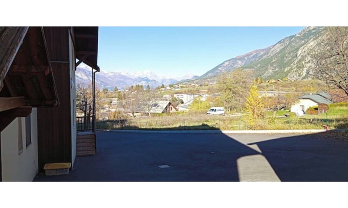 Guillestre Apartment | T3 apartment near town center