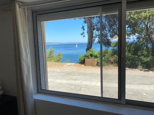 Istres Apartment | T3 Les pieds dans l'eau