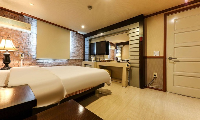 Taean Hotel | Taean Incaui Jageun Maeul