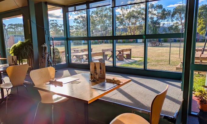 Triabunna Hotel | Tandara Motor Inn