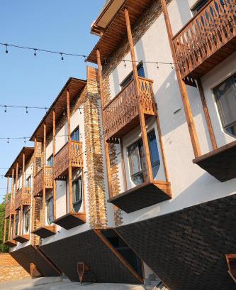 Dilijan Hotel | Taniqinn Dilijan Cottages